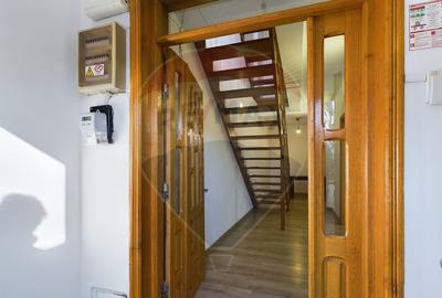 Casă cu 5 camere cu Canalizare în Eroii Revoluției - 2