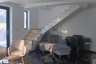 Casă cu 5 camere cu Teren 515 Mp în Rediu - 3