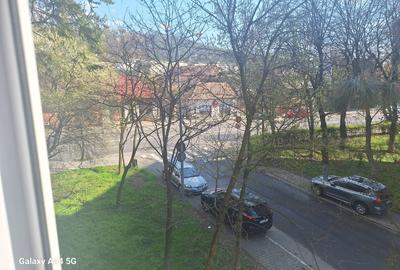 Apartament cu 2 camere decomandat, mobilat în Tudor - 2