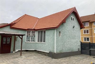 Casa 3 camere, recomandata:centru servicii cabinet birouri, Central, Sfantu Gheorghe - 2