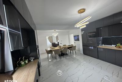 Casă cu 5 camere cu Teren 1213 Mp în Ostroveni - 4