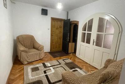 Apartament cu 3 camere decomandat în Aurel Vlaicu - 2