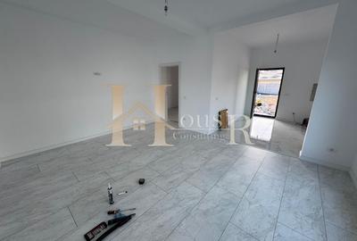 La 5 minute de 4 benzi.Toate Utilitatile.Teren 340 mp - 5