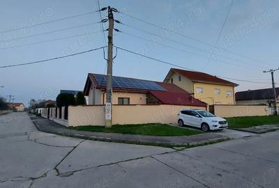 Casă cu Teren 246 Mp în Central - 6