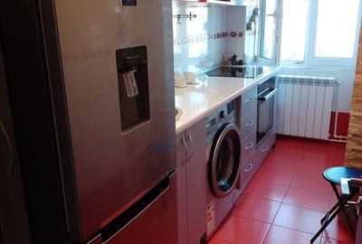 Garsonieră decomandată în Far - 2