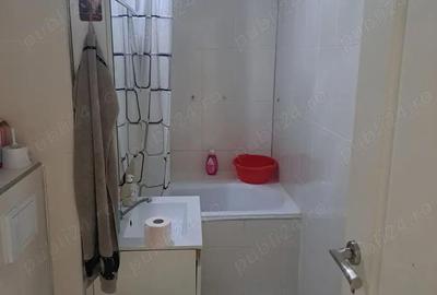 Apartament cu 3 camere in zona Rogerius - Oradea (106 mp) - 9