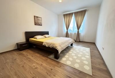 Apartament cu 3 camere semidecomandat, mobilat în Central - 6