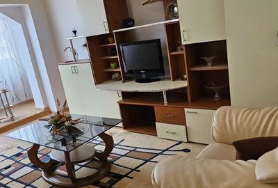 Apartament cu 3 camere decomandat în Central - 3