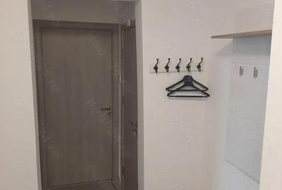 Apartament 3 camere Caracal centru - 1