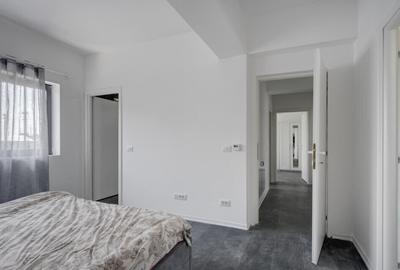 Casa moderna 3 dormitoare,140m2,living generos, loc - 13