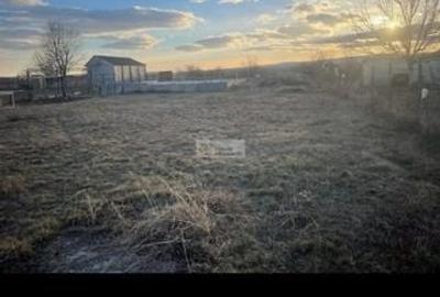 Teren  - fundație și utilități, 1000 mp – 38000 E - 2