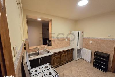 Apartament cu 4 camere în Central - 2