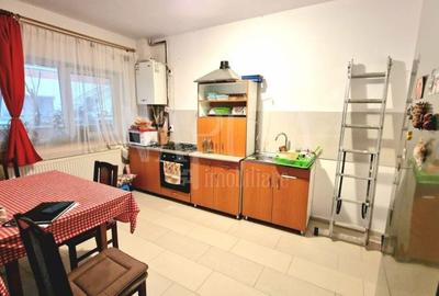 Apartament cu 3 camere semidecomandat în Europa - 4