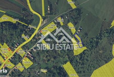 Teren de 2098 mp, în Roșia - 5