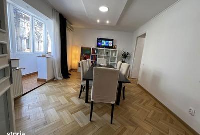 Apartament cu 4 camere decomandat în Ultracentral