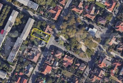 Teren de 560 mp, în 14 Mai - 2
