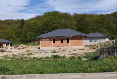 Casă cu 3 camere cu Teren 500 Mp în Central - 6