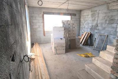 Casă cu 3 camere cu Teren 276 Mp în Central - 3