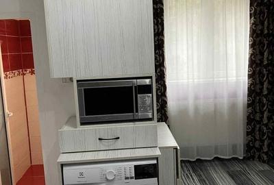 De vanzare Garsoniera 1 Mai, Ion Mihalache, Calea Grivitei, sector 1 De vanzare Garsoniera 1 Mai, Ion Mihalache, Calea Grivitei, sector 1 - 4