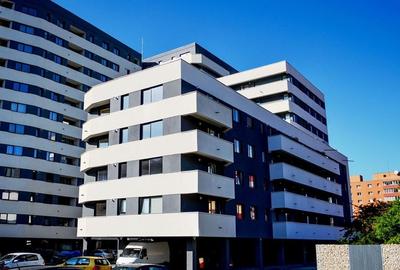 Apartament cu 2 camere decomandat în Răcădău