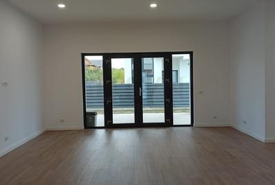 REV2001966 Vila in stil mediteranean 6 camere in Corbeanca central - 4