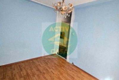 Apartament cu 2 camere, zona Liceului Roman Voda - 2