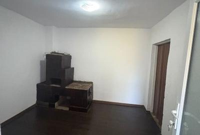 Casa renovata in Ghirdoveni Dambovita curte 470m2 direct proprietar - 4