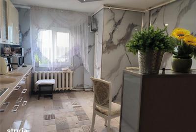 Apartament cu 3 camere, mobilat în Central - 14