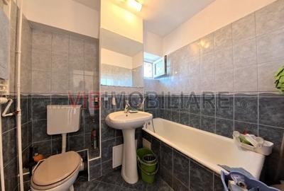 Apartament cu 4 camere decomandat în P-ța Amzei - 11
