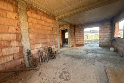 Duplex deosebit cu 5 camere despărțiți prin camera tehnica | Urseni - 4