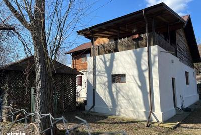 Casă cu 4 camere cu Teren 669 Mp în Calvini - 2