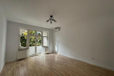 Casă individuală cu 10 camere cu Canalizare în Dorobanți - 2