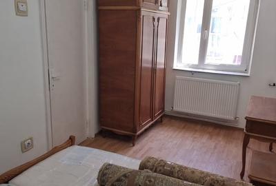 Apartament cu 3 camere decomandat în Central - 8
