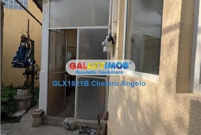 Casă cu 3 camere cu Garaj în Andronache - 4