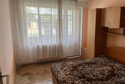 Apartament cu 2 camere semidecomandat în Calea Galați - 2