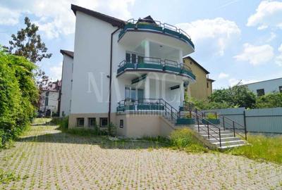 Casa 11 camere de vanzare in Zorilor, Cluj Napoca Casa 11 camere de vanzare in Zorilor, Cluj Napoca - 1