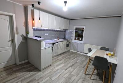 DAMBOVITA - ETAJ 1 - RENOVAT - 3 CAMERE - 2 BAI - 2 BALCOANE - CENTRALA PROPRIE - 15