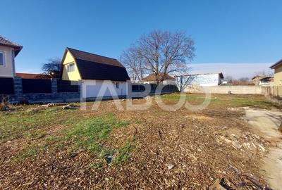 Teren intravilan de vanzare 714 mp front stradal 17 m in Sibiu - 2