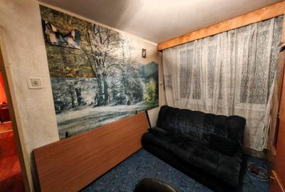 Apartament cu 3 camere decomandat în Zimbru - 7
