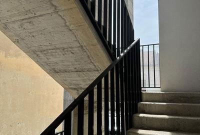 Casă cu 6 camere cu Teren 324 Mp în Central - 14