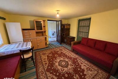 Casă cu 4 camere în Văleni - 5