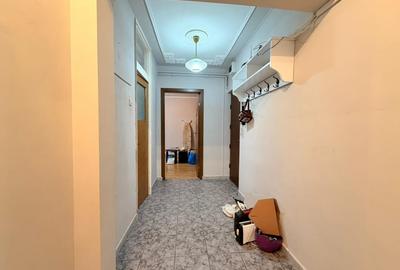 APARTAMENT 4 CAMERE DE VANZARE - 200 M METROU APARATORII PATRIEI - 14