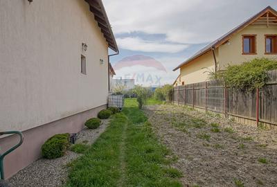 Casa individuala in Carpinis, 1093 mp teren, mobilata, zona linistita - 34