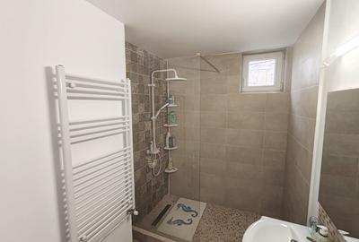 Apartament in bloc tip vila  mobilat Zona Triaj ! - 10