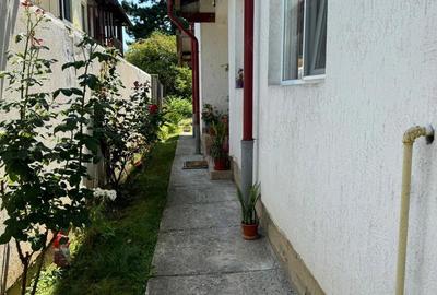 Casă cu 5 camere cu Teren 391 Mp în Central