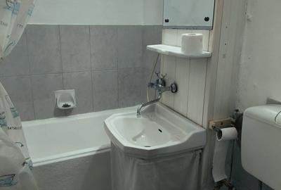 Garsonieră decomandată în Central - 1