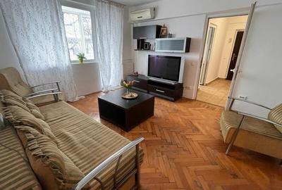 Apartament cu 3 camere semidecomandat în Câmpia Libertății - 2