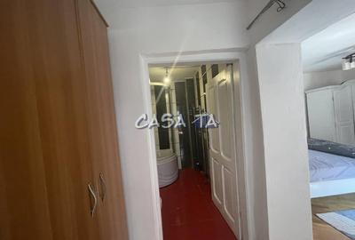 Casă cu 3 camere cu Canalizare în Central - 11
