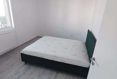 Apartament cu 3 camere semidecomandat în Fundeni - 13