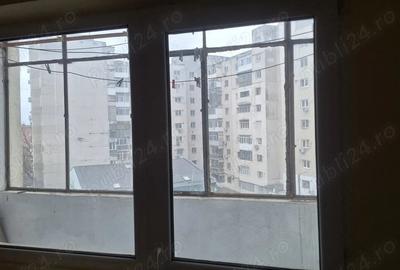 Apartament cu 3 camere semidecomandat în Ultracentral - 3